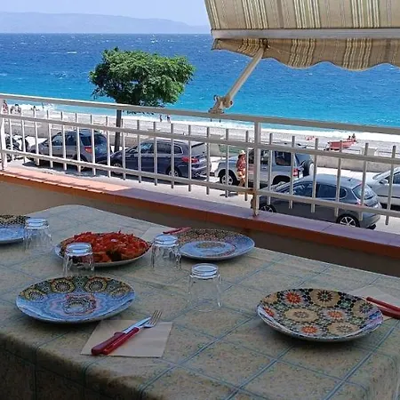 Casa Fronte Mare Σπίτι διακοπών Roccalumera